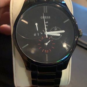 Men’s Guess watch
